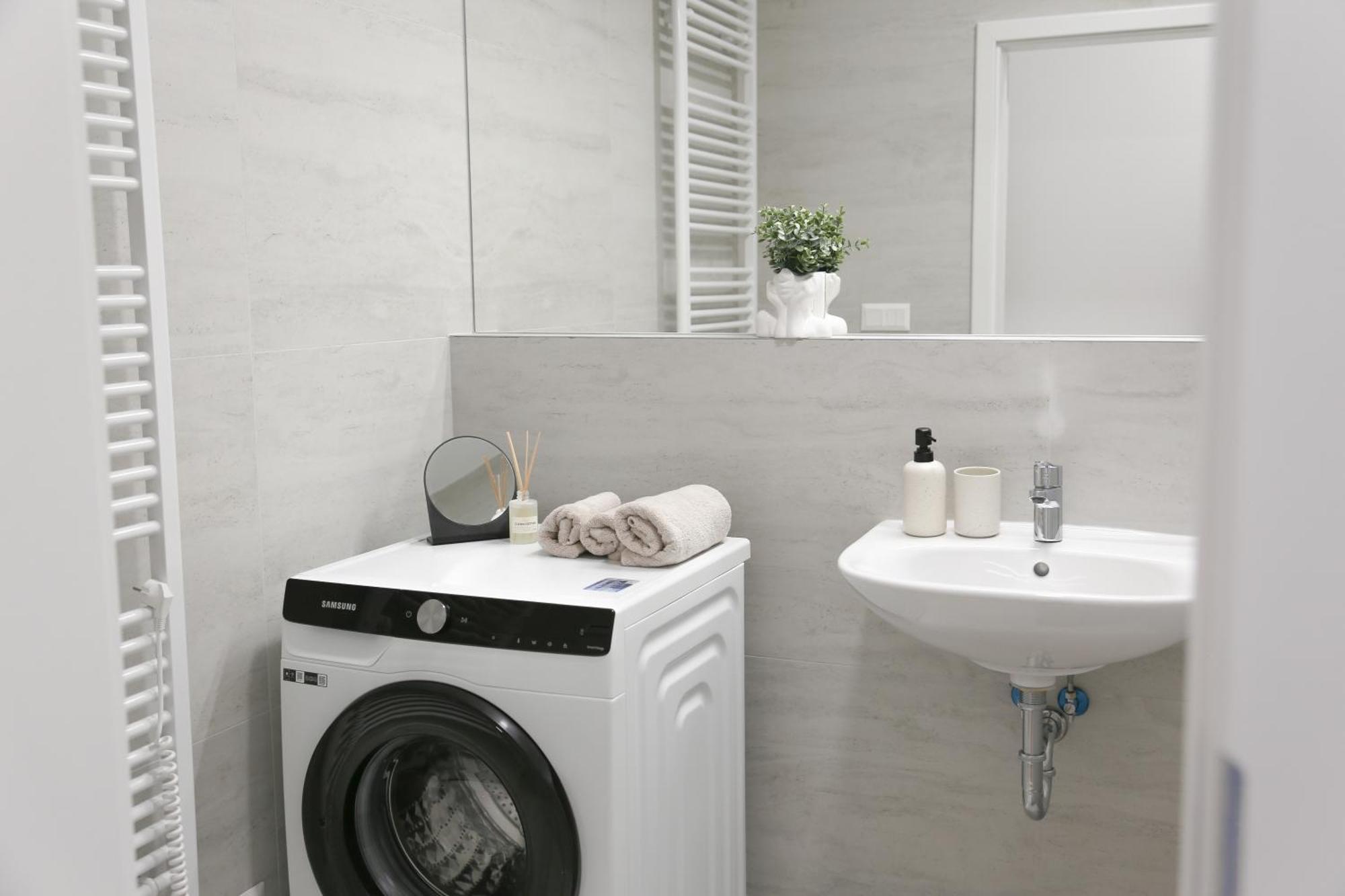 Kesselbauer Bratislava - Luxury Apartment With Free Parking Buitenkant foto